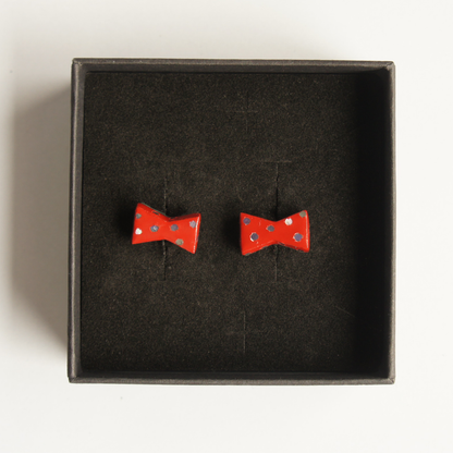 Raden Mother-of-Pearl Earrings "Bygone Days" (Red) - Pierced