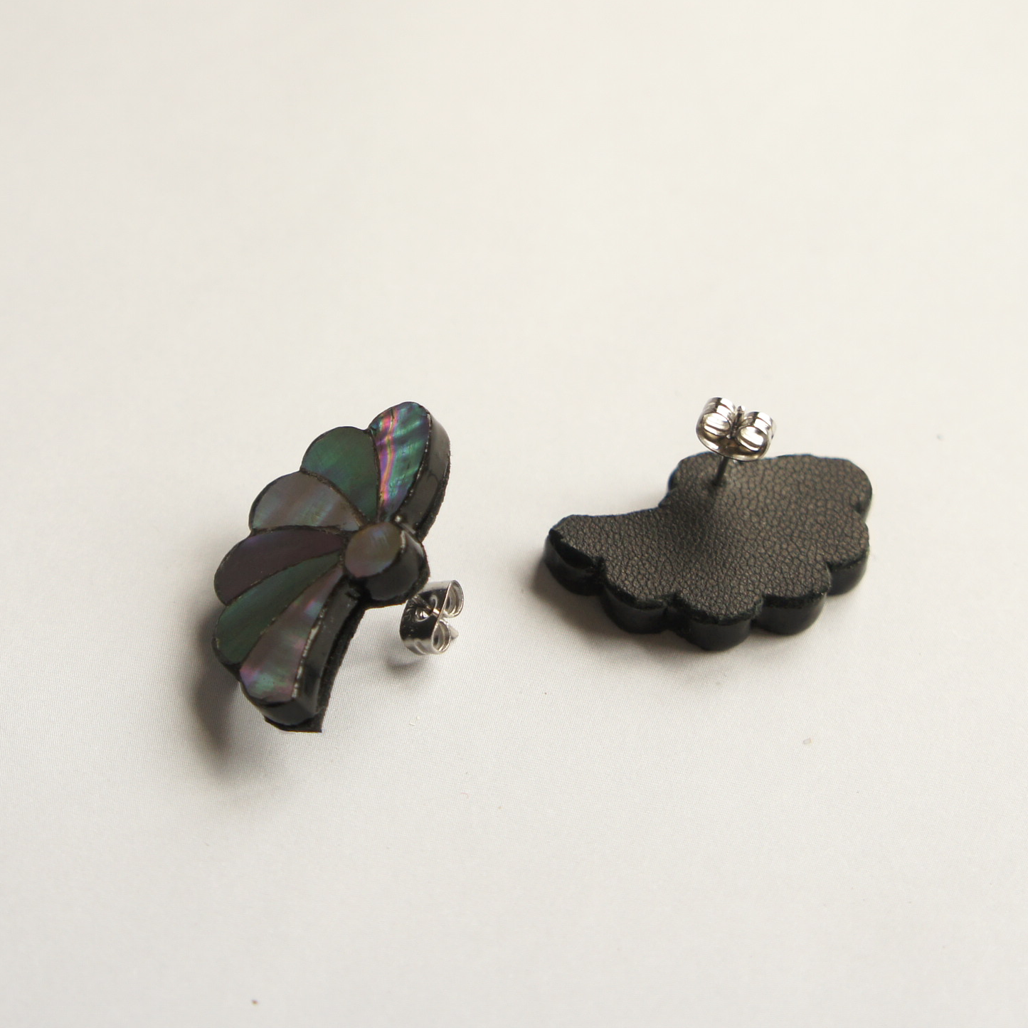 Raden Earrings "Autumn Bloom, Swaying" (Large) 
