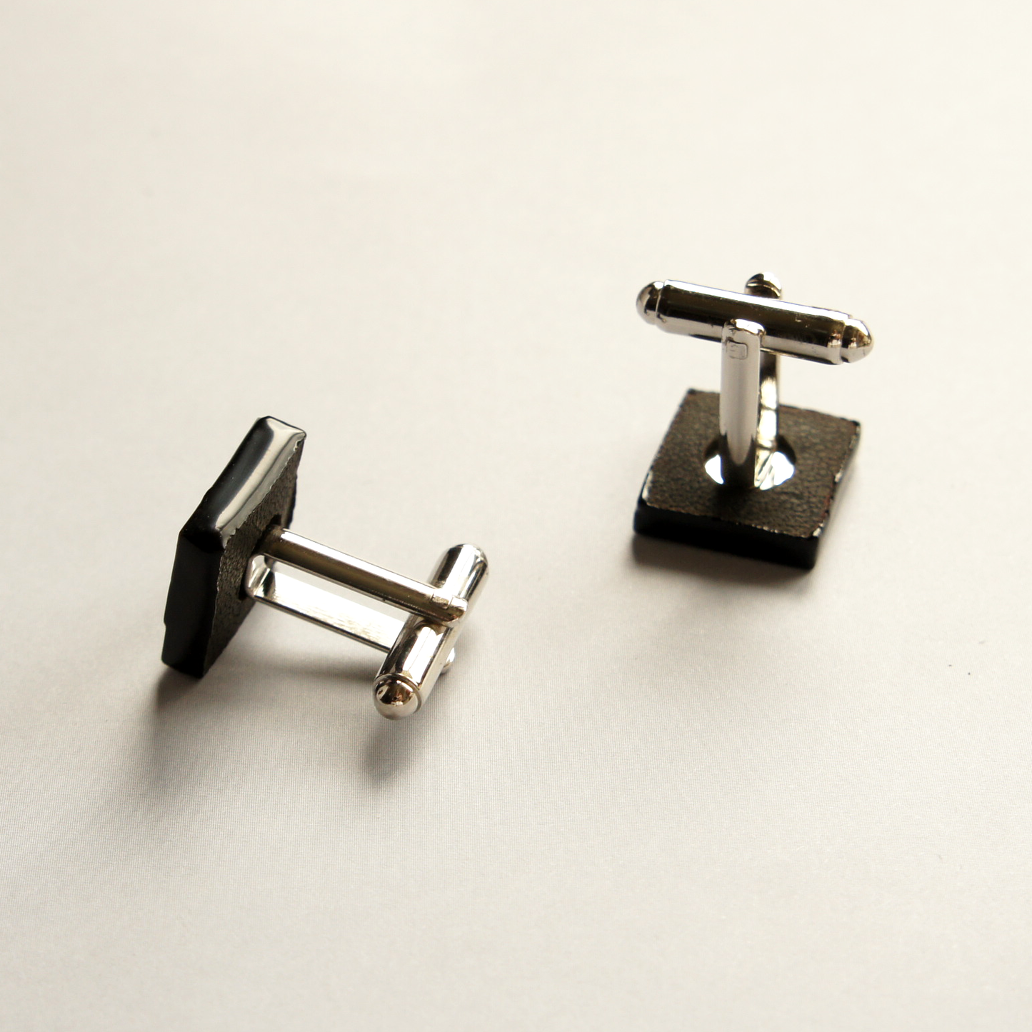 Mother-of-pearl Cufflinks "Ice Shard"