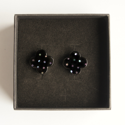 Mother-of-Pearl Inlaid Earrings "Hana Shizuku" (Flower Dewdrops) Pierced/Clip-on