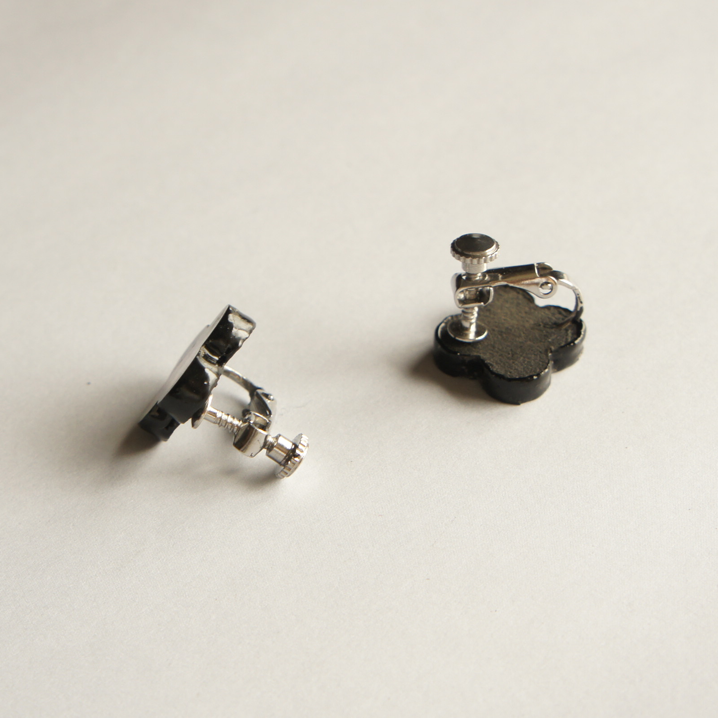 Raden Earrings "Usubana" Pierced/Clip-on Earrings