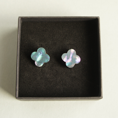 Raden Earrings "Usubana" Pierced/Clip-on Earrings