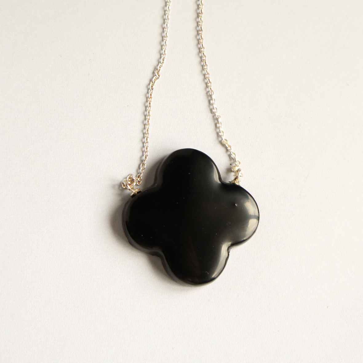 Raden Necklace "Ayaka"