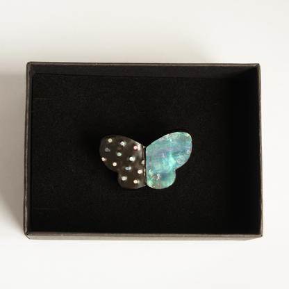 Raden Brooch "Playful"