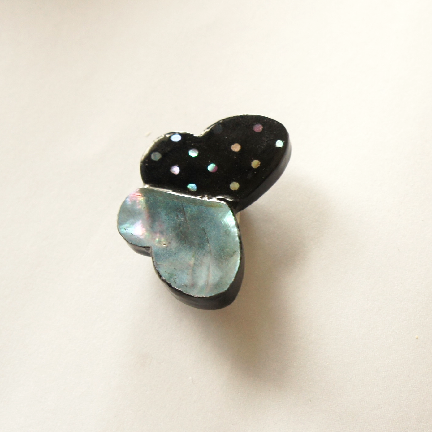 Mother-of-pearl Obi Clip "Playfulness"