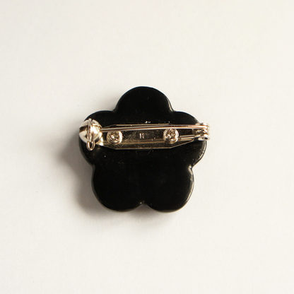 Raden Brooch "Uraraka" (Black)