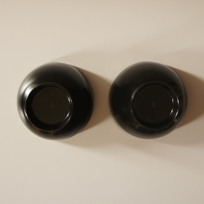 Mother-of-pearl rimmed lacquer bowls (set of 2)