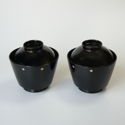 Pair of Bowls with Sun and Moon Maki-e and Lids