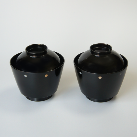 Pair of Bowls with Sun and Moon Maki-e and Lids