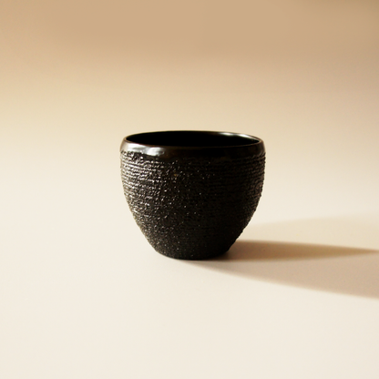 Woven-patterned Sake Vessel (Black)