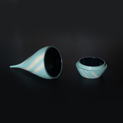 Drop-shaped Incense Container and Tray in Carved Urushi